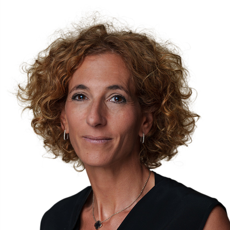 Marianne Pezant, Clifford Chance